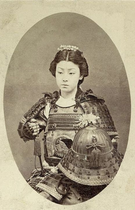 Eine Frau als Samurai während der Sengoku Era. 